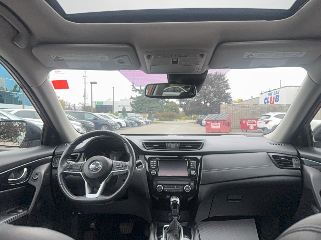 2017 Nissan Rogue SL Platinum