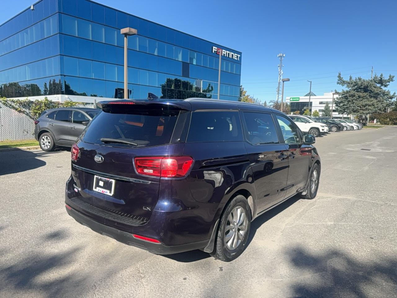2019 Kia Sedona LX