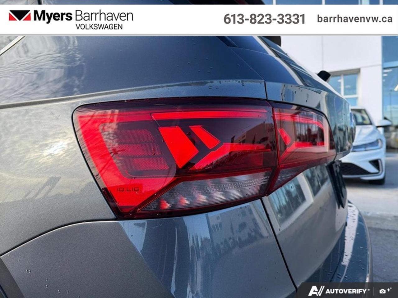 2022 Volkswagen Taos Highline 4MOTION  - Sunroof Photo