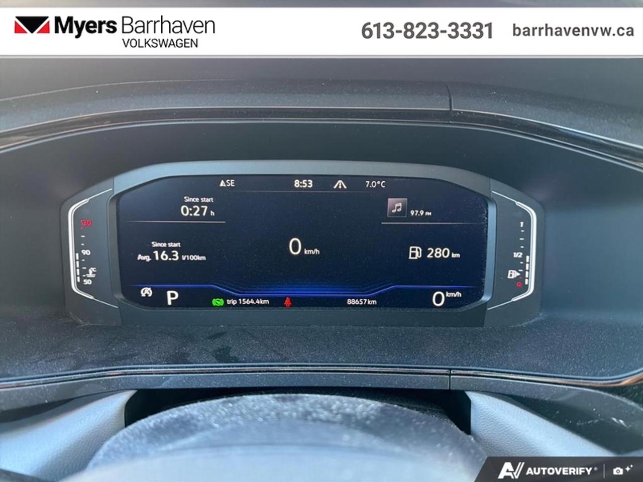 2022 Volkswagen Taos Highline 4MOTION  - Sunroof Photo