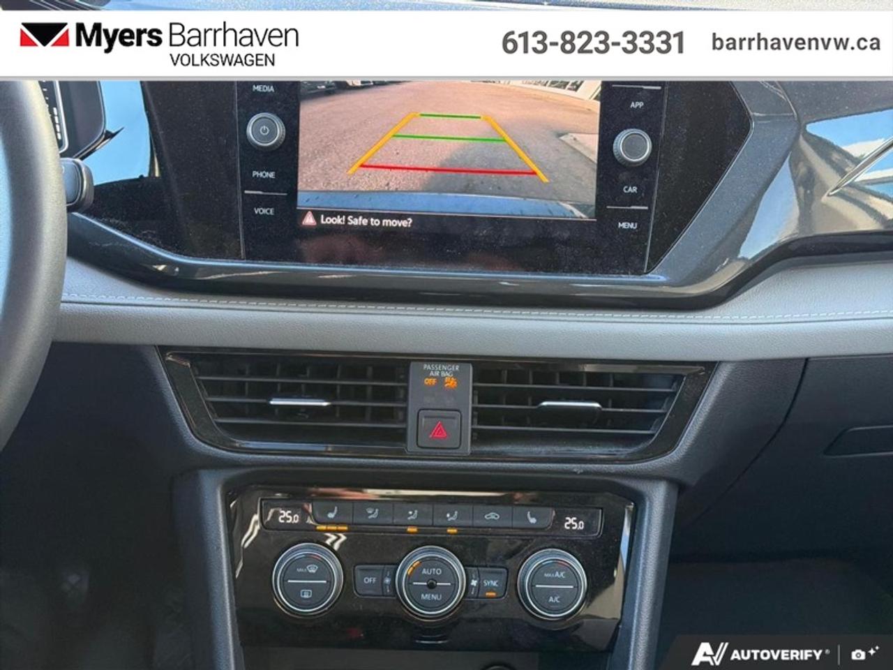 2022 Volkswagen Taos Highline 4MOTION  - Sunroof Photo