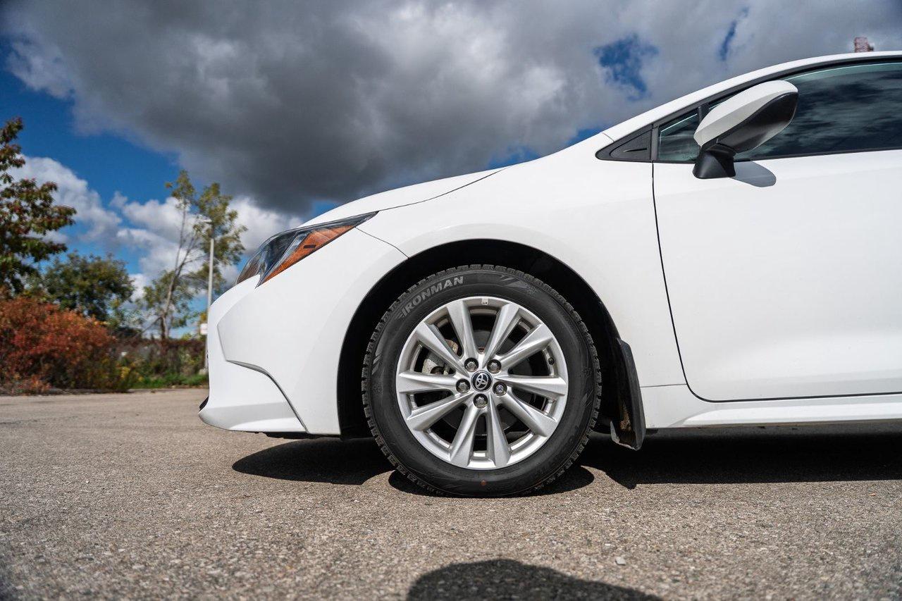 2025 Toyota Corolla LE UPGRADE Photo