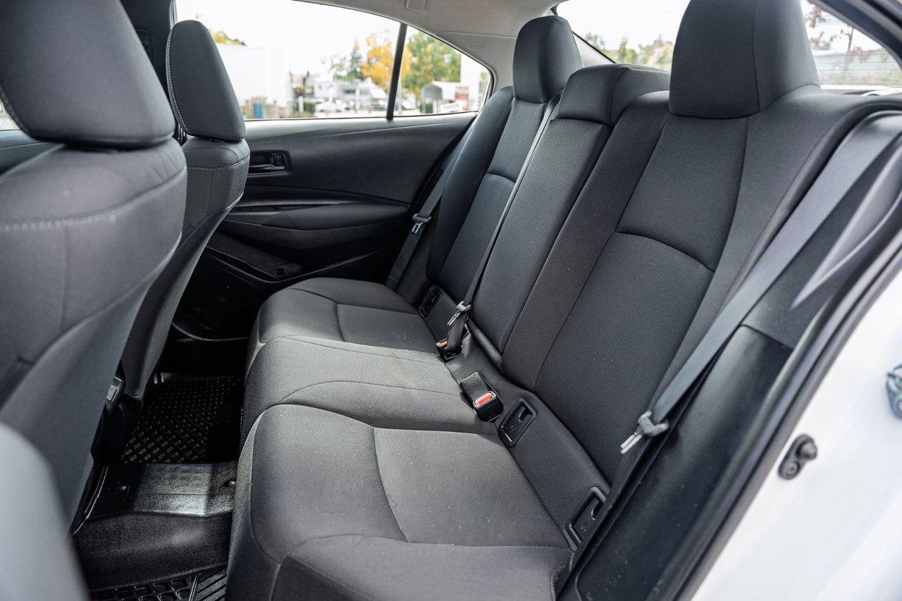 2025 Toyota Corolla LE UPGRADE Photo