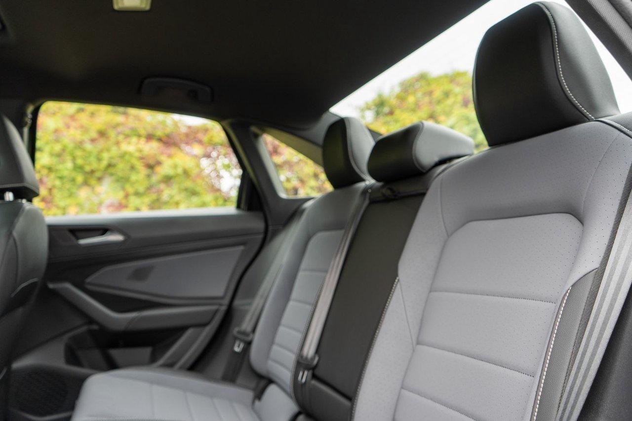 2025 Volkswagen Jetta Comfortline Sport Photo