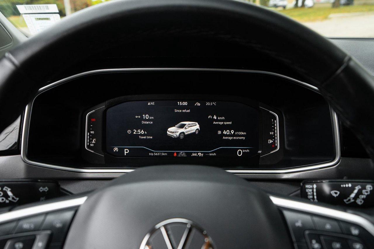 2025 Volkswagen Taos Comfortline Black Edition Photo