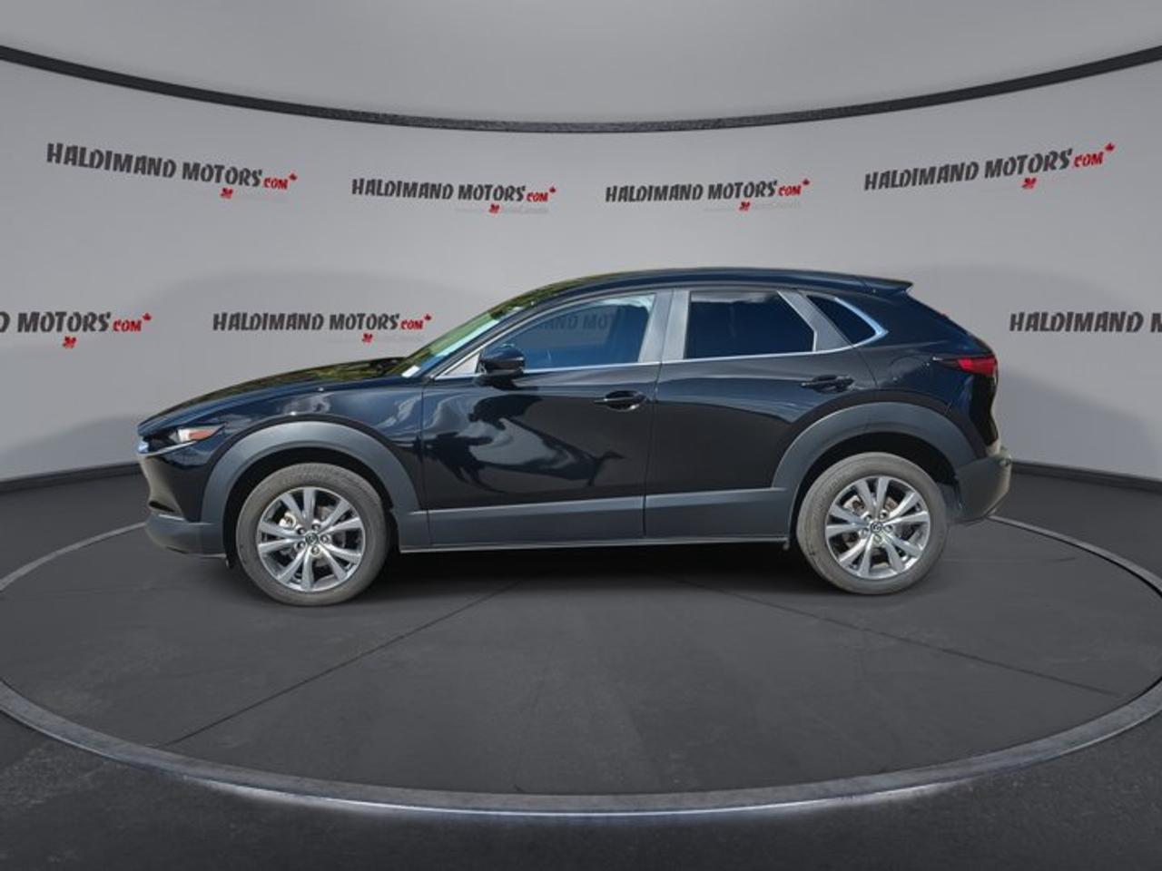 2024 Mazda CX-30 GS AWD | No Accidents | Heated Steering Photo4