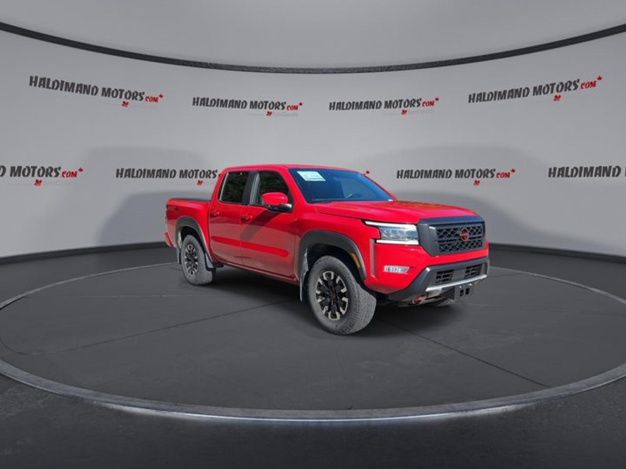 2022 Nissan Frontier PRO-4X Crew Cab 5' Bed 4x4 | No Accidents Photo