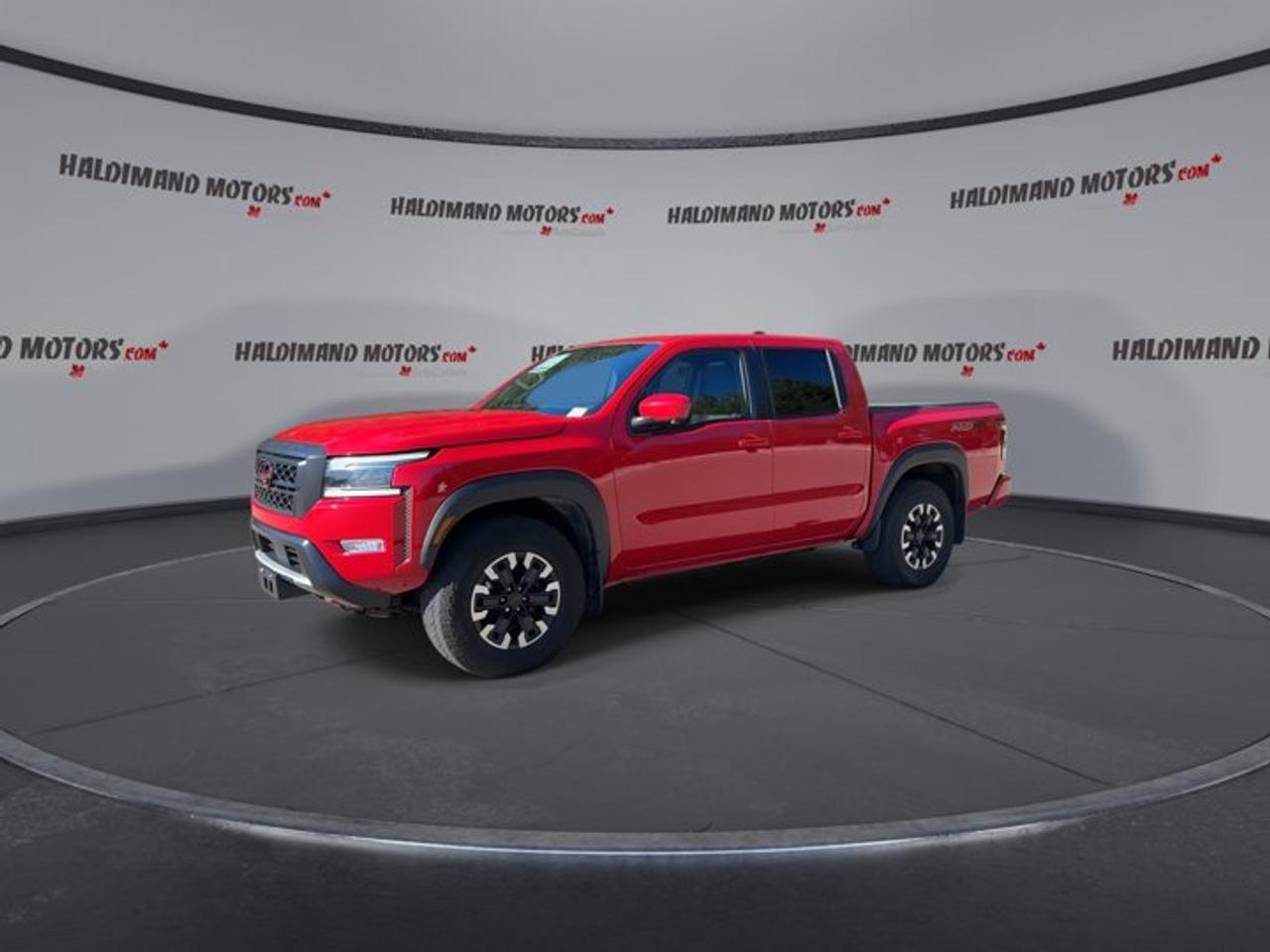 2022 Nissan Frontier PRO-4X Crew Cab 5' Bed 4x4 | No Accidents Photo3