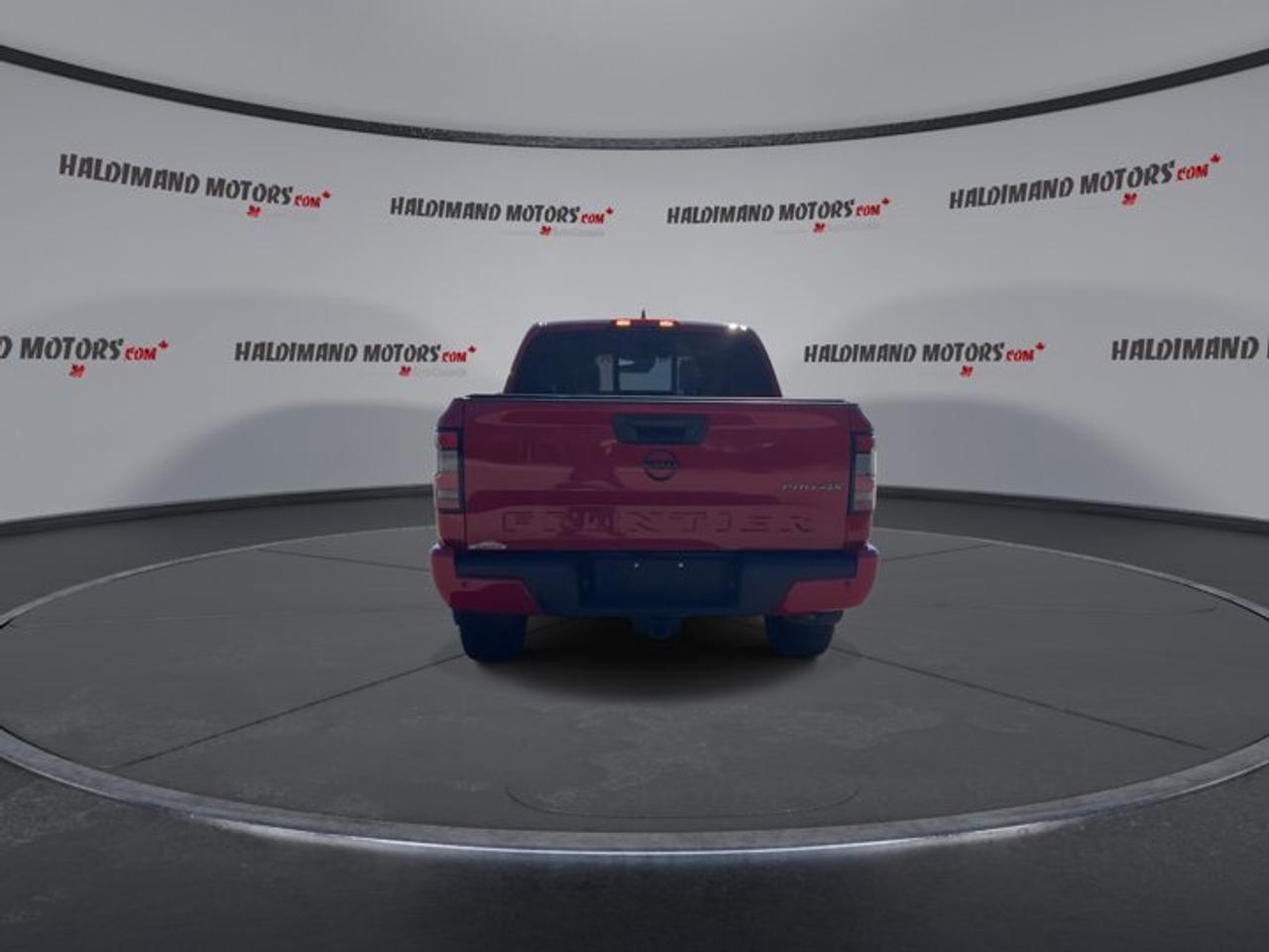 2022 Nissan Frontier PRO-4X Crew Cab 5' Bed 4x4 | No Accidents Photo