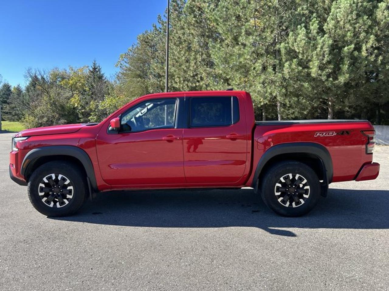 2022 Nissan Frontier PRO-4X Crew Cab 5' Bed 4x4 | No Accidents Photo