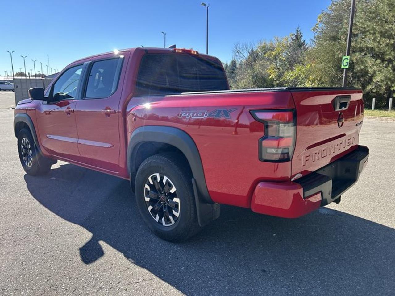 2022 Nissan Frontier PRO-4X Crew Cab 5' Bed 4x4 | No Accidents Photo