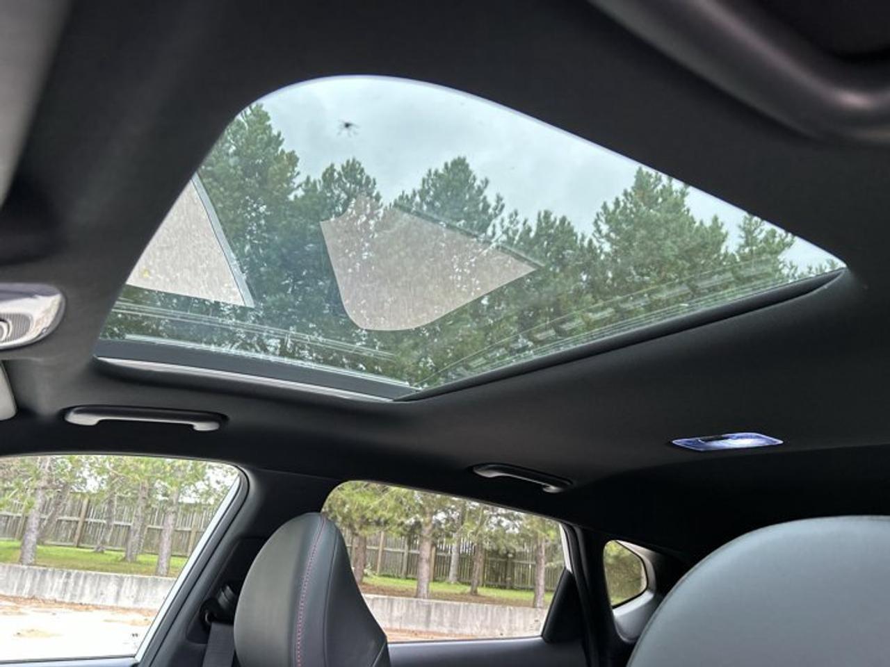 2025 Hyundai KONA N Line | No Accidents | Sunroof | Heated Steering Wheel Photo