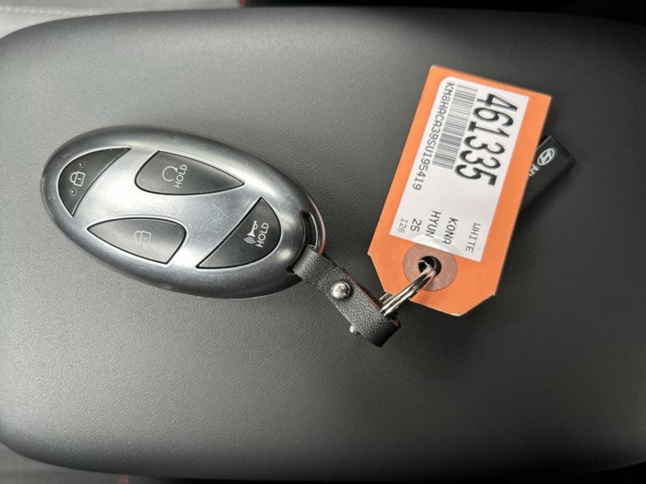 2025 Hyundai KONA N Line | No Accidents | Sunroof | Heated Steering Wheel Photo