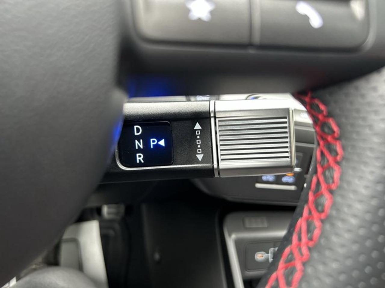 2025 Hyundai KONA N Line | No Accidents | Sunroof | Heated Steering Wheel Photo