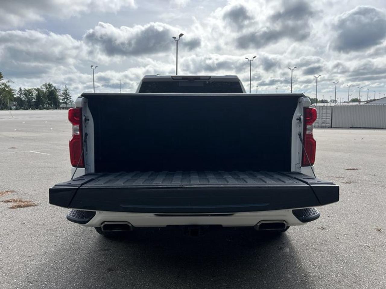 2022 Chevrolet Silverado 1500 LTD High Country Crew Cab 6.5' Box 4WD | No Accidents Photo