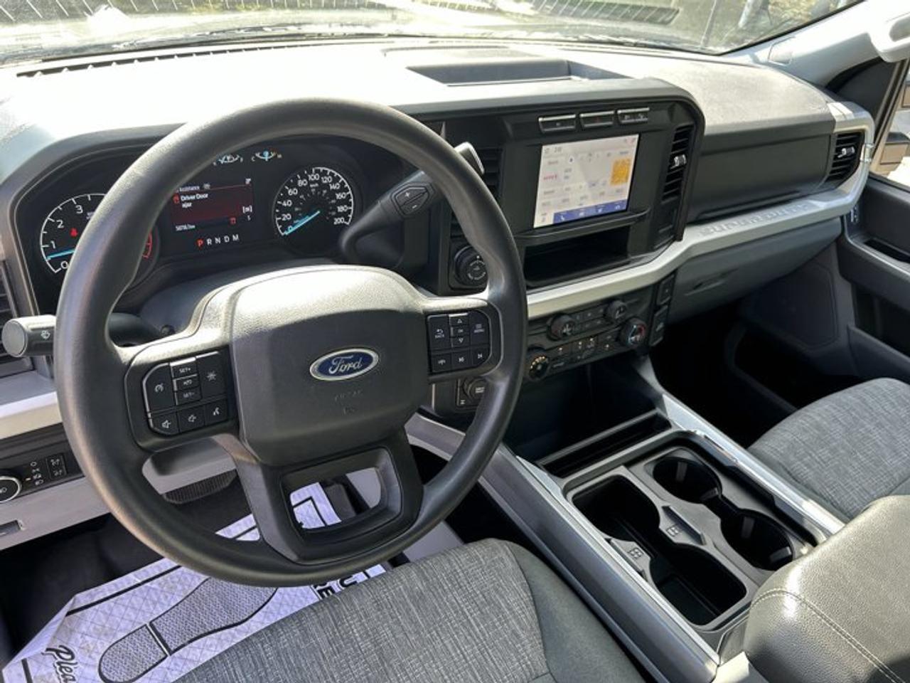 2023 Ford F-250 Super Duty SRW XLT Crew Cab 6.75' Box 4WD | No Accidents | 360 Camera Photo
