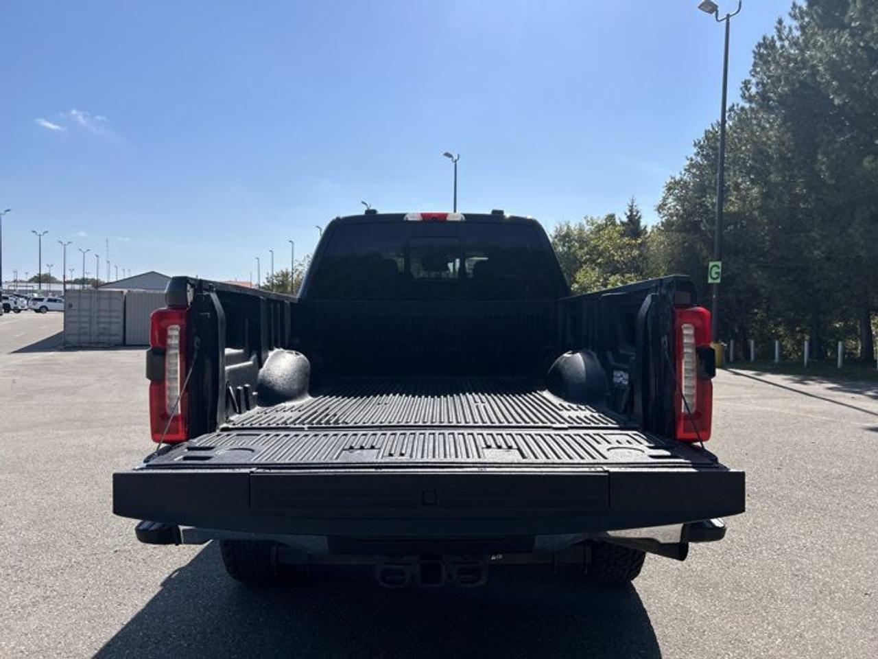 2023 Ford F-250 Super Duty SRW XLT Crew Cab 6.75' Box 4WD | No Accidents | 360 Camera Photo