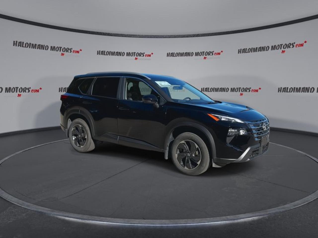 2026 Nissan Rogue SV AWD | One Owner | No Accidents | Pano. Roof Photo5