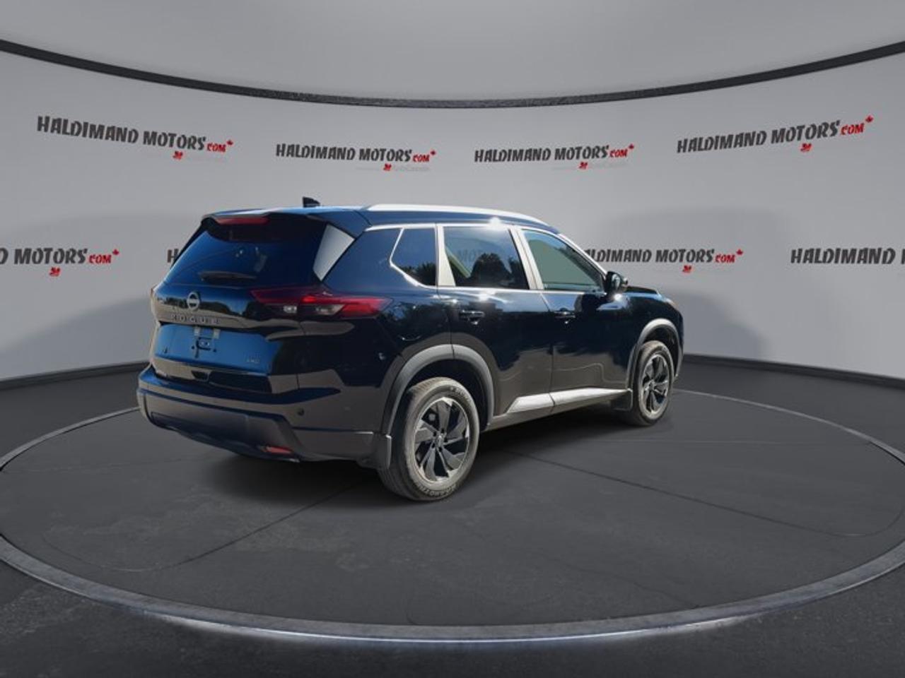 2026 Nissan Rogue SV AWD | One Owner | No Accidents | Pano. Roof Photo