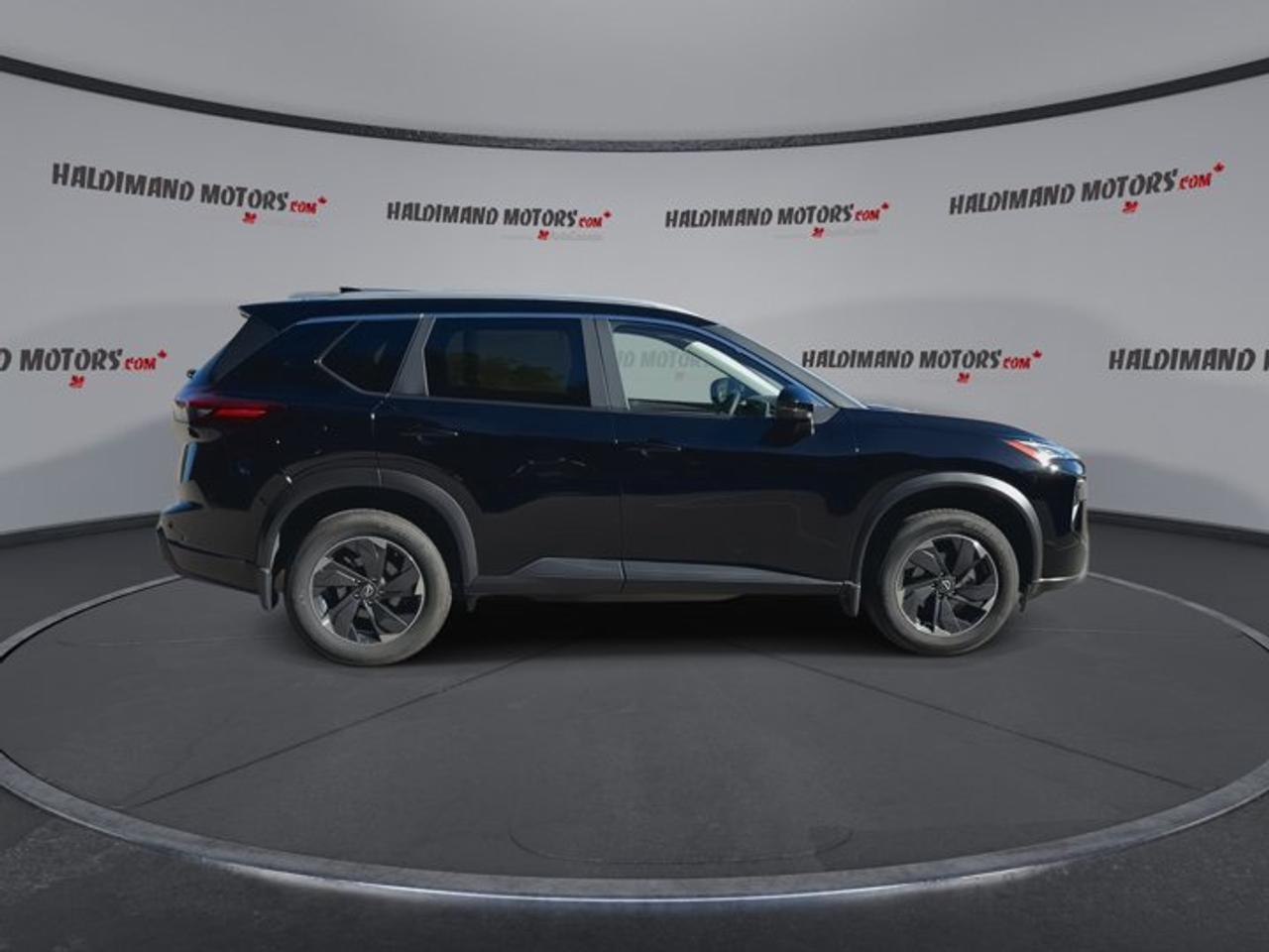 2026 Nissan Rogue SV AWD | One Owner | No Accidents | Pano. Roof Photo