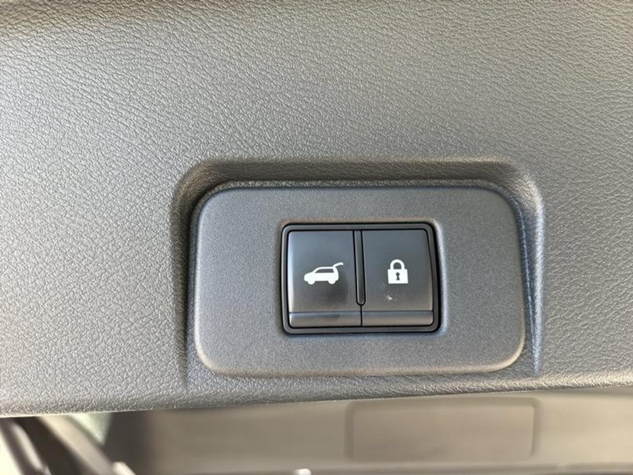 2026 Nissan Rogue SV AWD | One Owner | No Accidents | Pano. Roof Photo