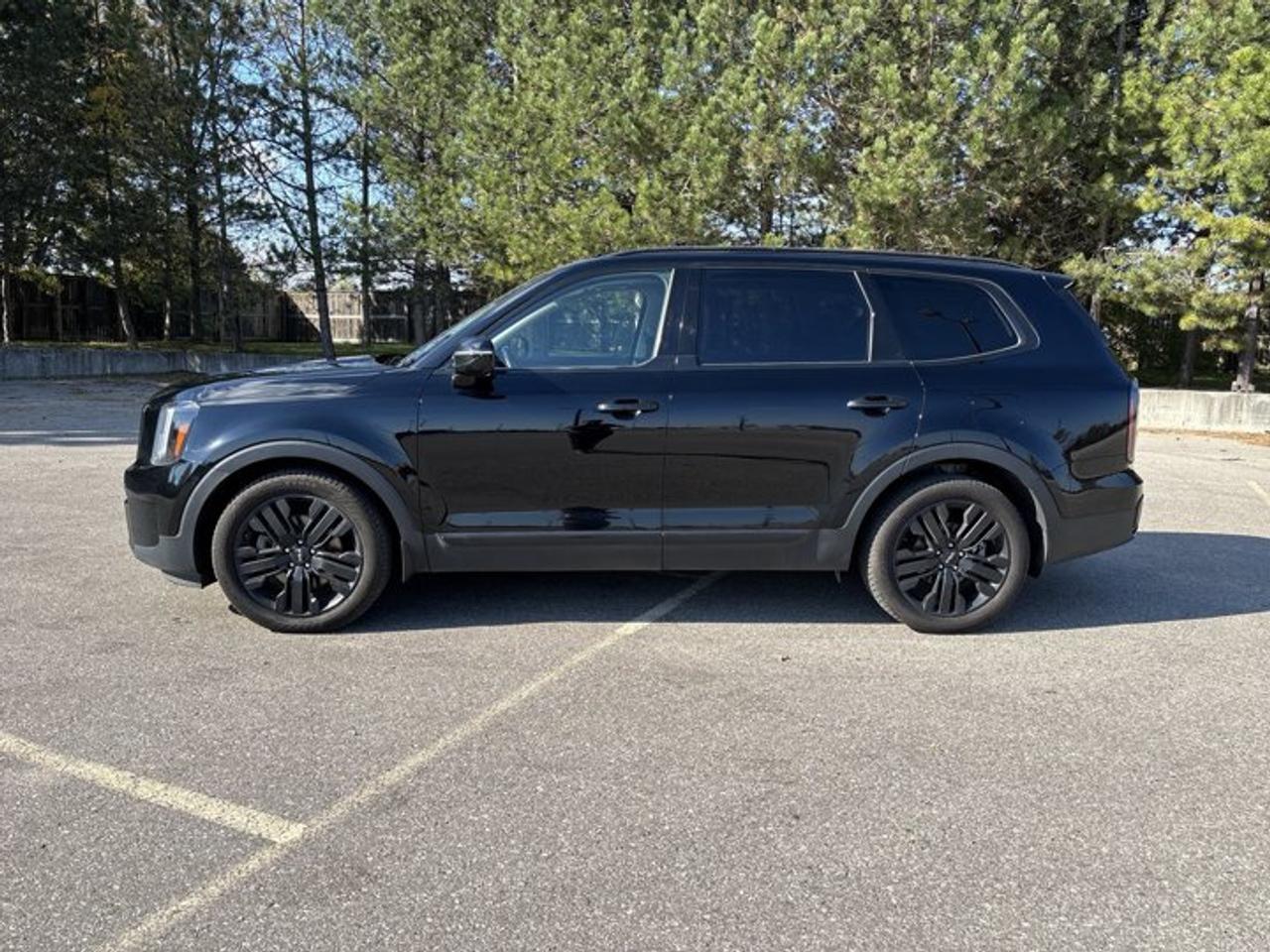 2023 Kia Telluride SX AWD | No Accidents | Vent. Front Seats | Heated Steering Photo