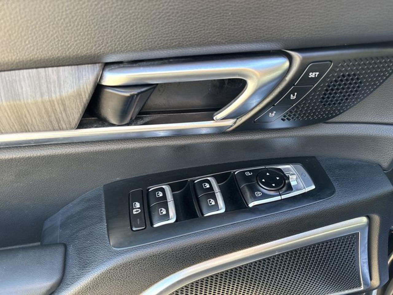 2023 Kia Telluride SX AWD | No Accidents | Vent. Front Seats | Heated Steering Photo