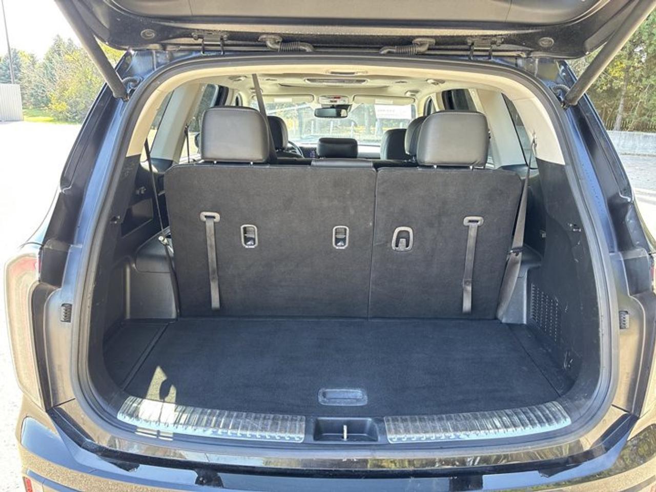 2023 Kia Telluride SX AWD | No Accidents | Vent. Front Seats | Heated Steering Photo