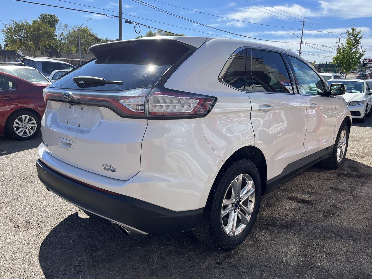 2018 Ford Edge SEL Photo