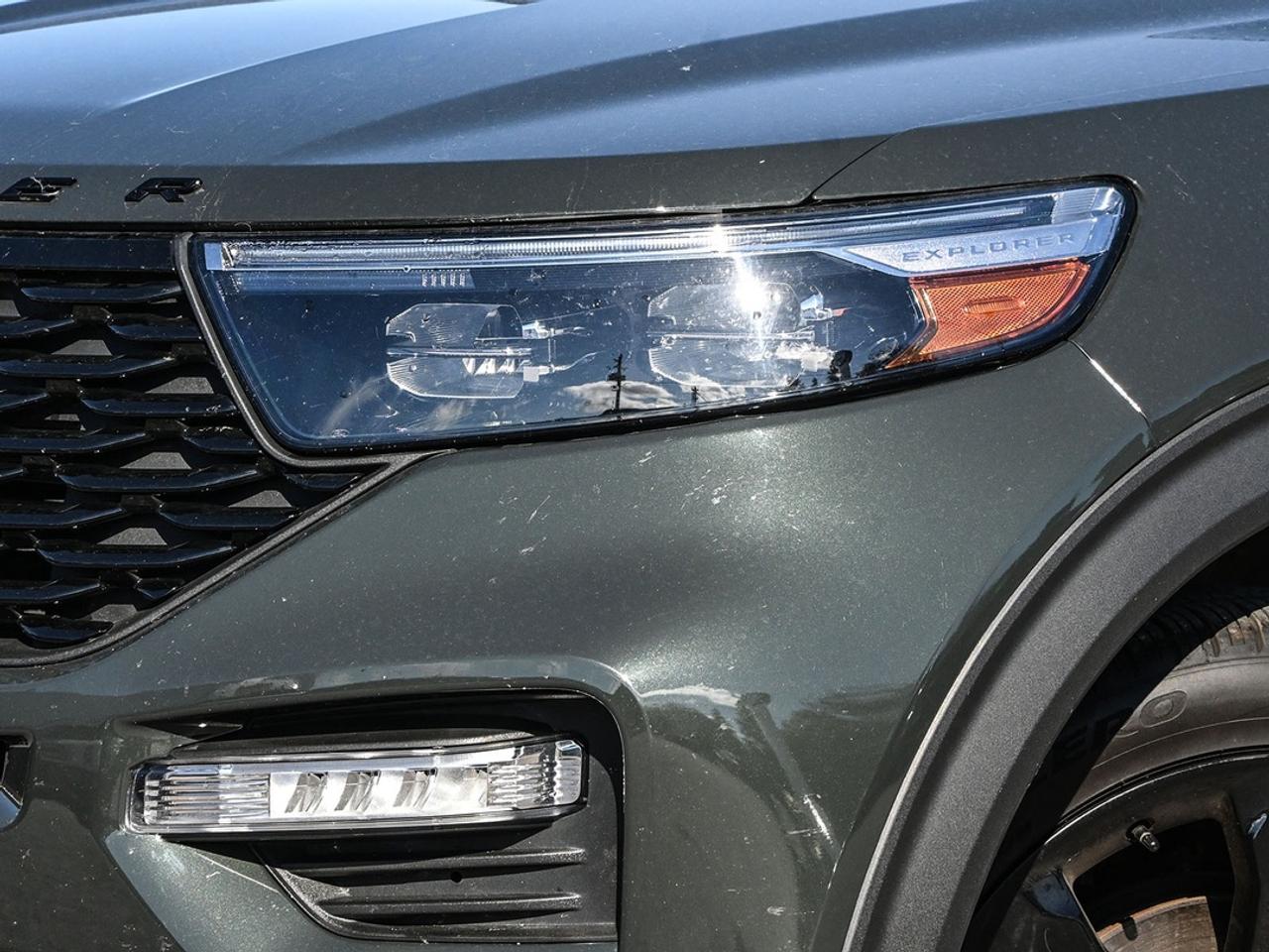 2024 Ford Explorer ST-Line Photo