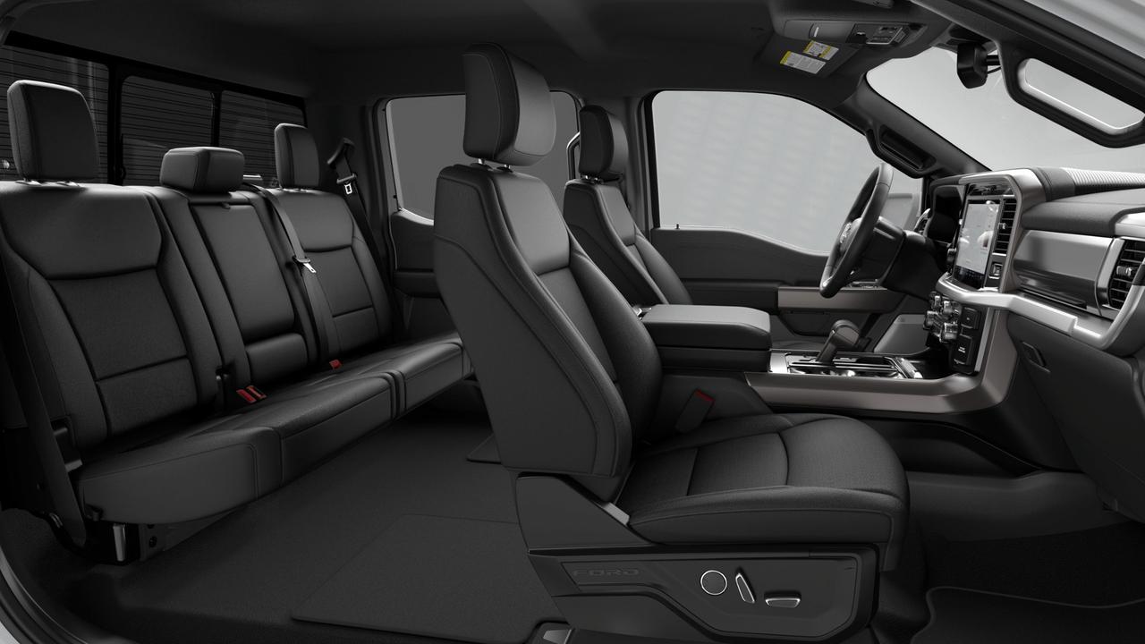 2026 Ford F-150 Lariat Photo5