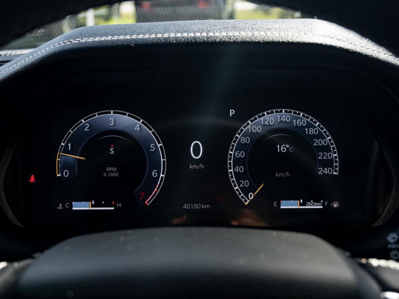 2025 Jeep Grand Cherokee L Limited Photo3