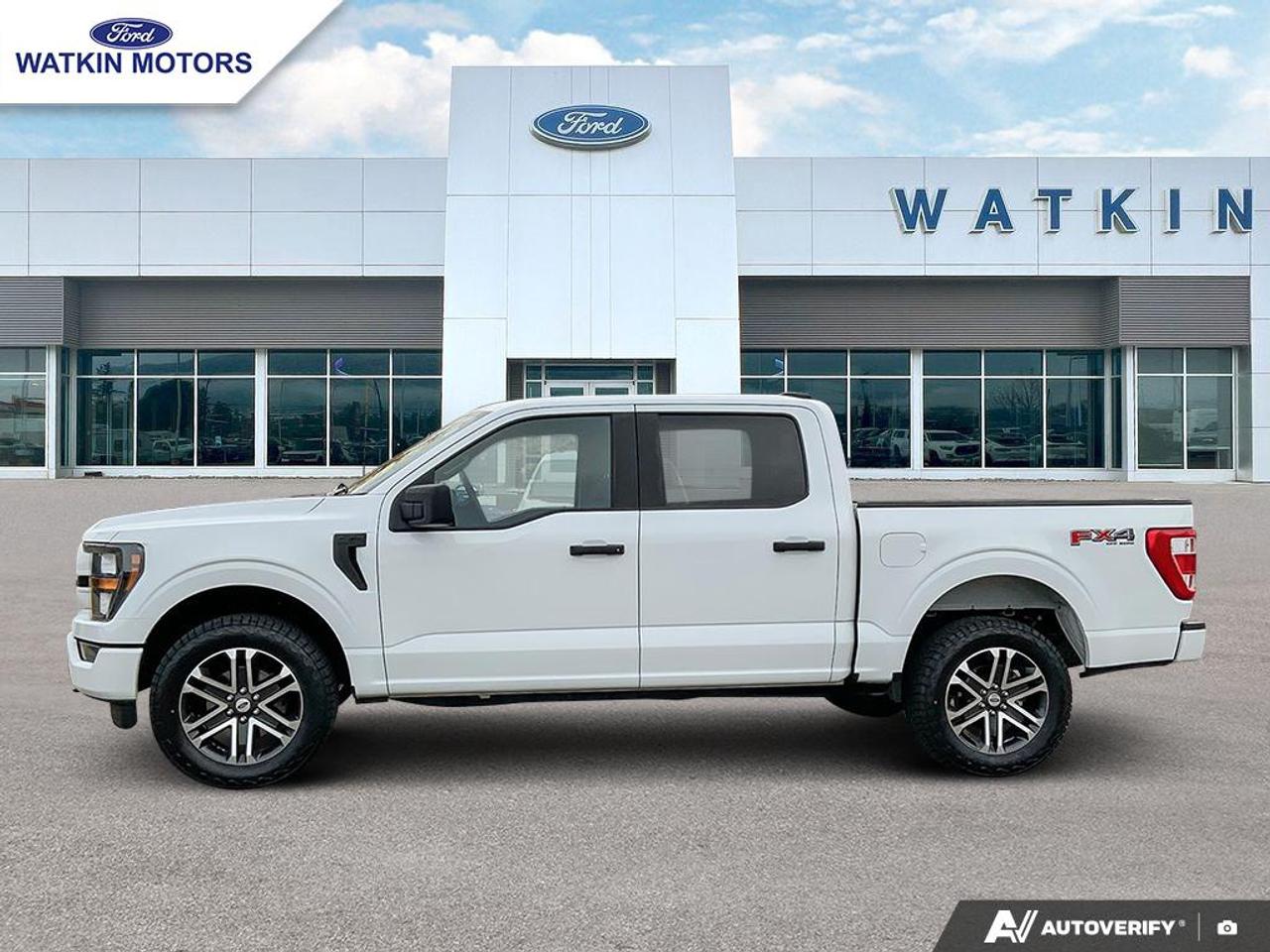 2023 Ford F-150 SUPERCREW 4X4 XL Photo1