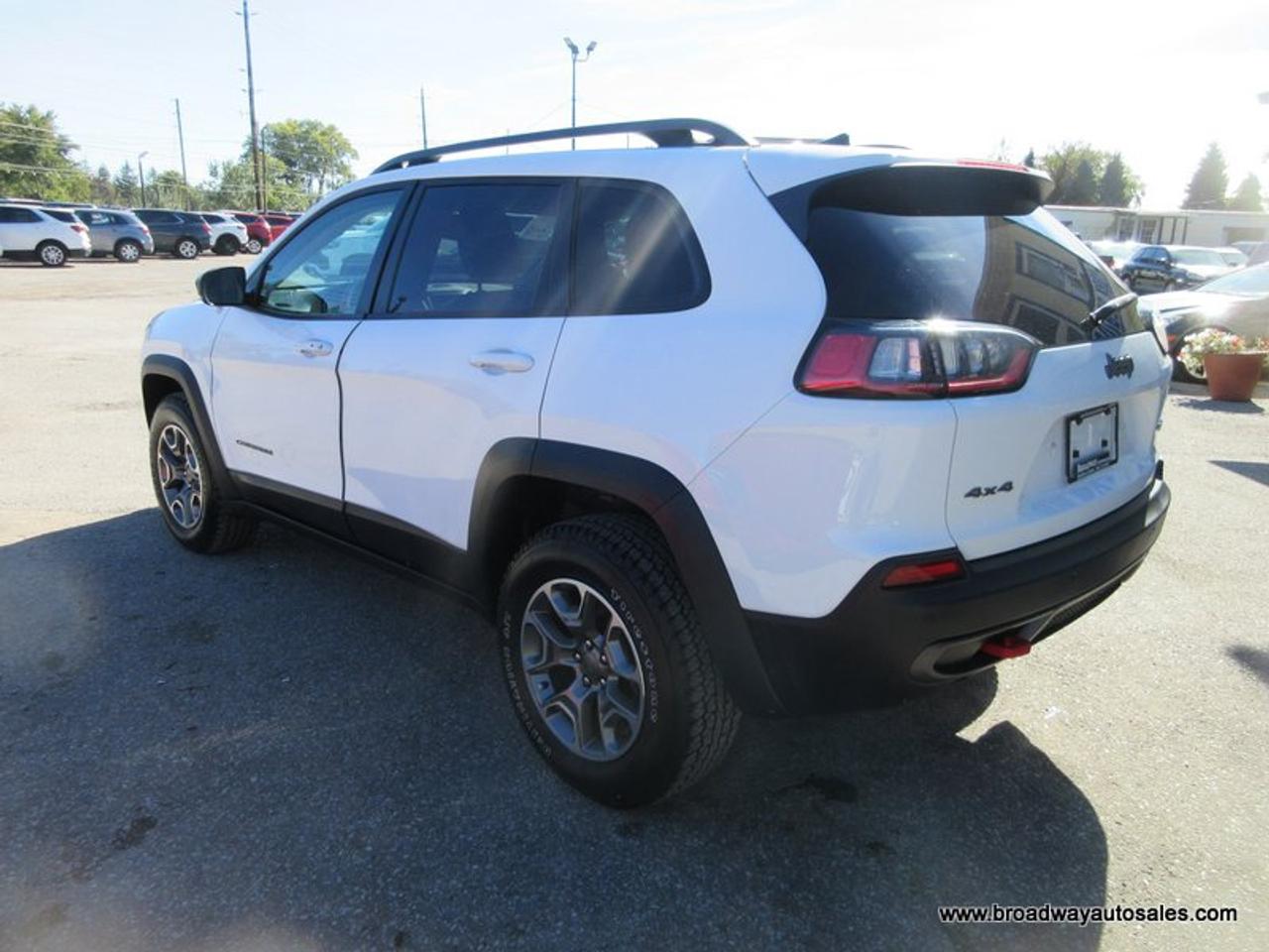 2021 Jeep Cherokee LOADED TRAIL-HAWK-MODEL 5 PASSENGER 3.2L - V6.. 4X4.. LEATHER.. HEATED SEATS & WHEEL.. BACK-UP CAMERA.. BLUETOOTH SYSTEM.. Photo