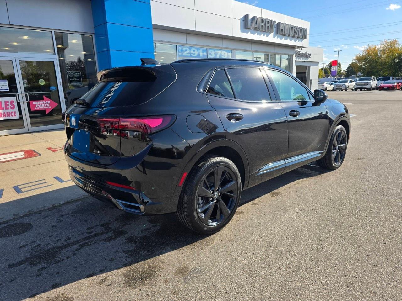 2026 Buick Envision AWD 4dr Sport Touring Photo2