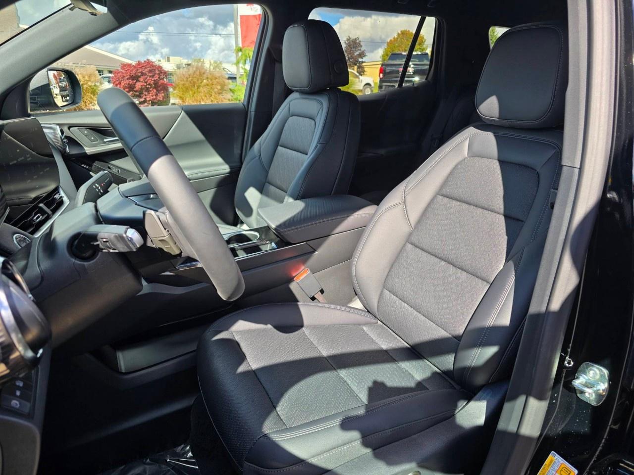 2027 Chevrolet Equinox AWD LT Photo