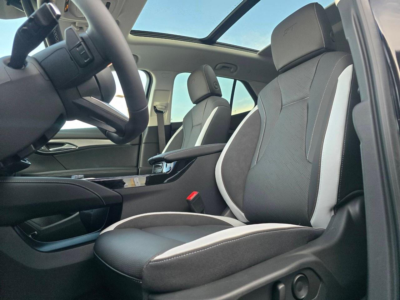 2026 Buick Envision AWD 4dr Sport Touring Photo