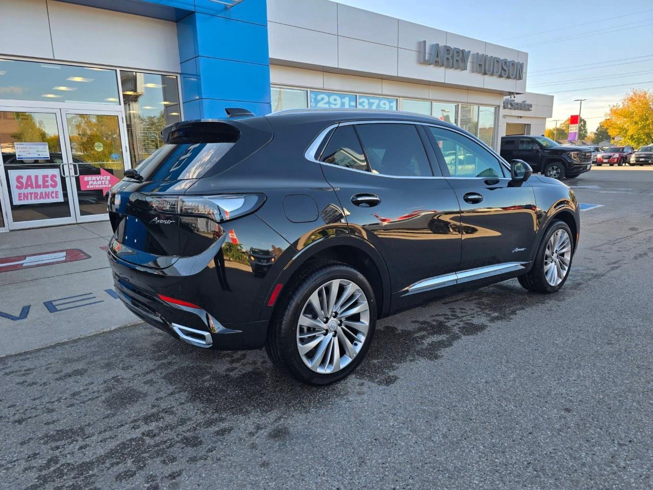 2026 Buick Envision AWD 4dr Avenir Photo2