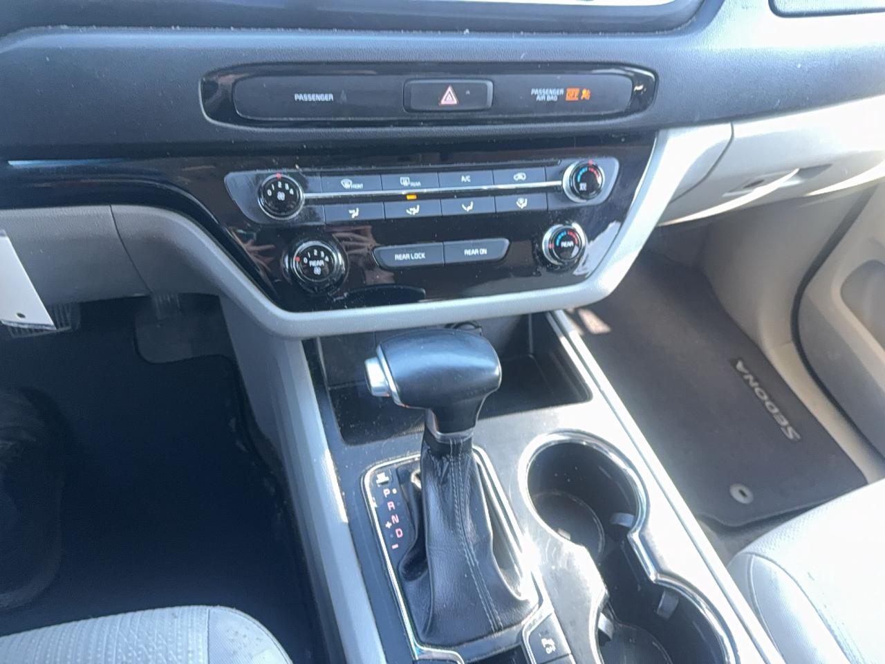 2019 Kia Sedona LX