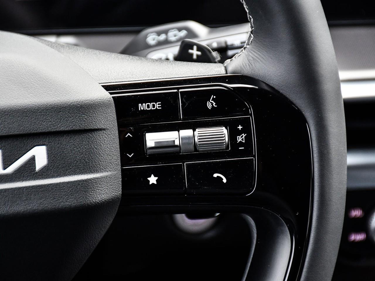 2026 Kia Sorento Hybrid SX Photo