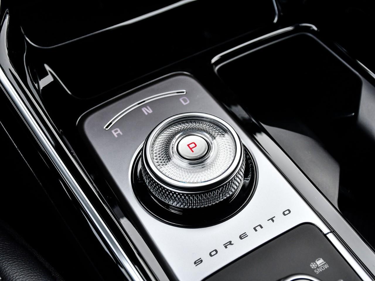 2026 Kia Sorento Hybrid SX Photo
