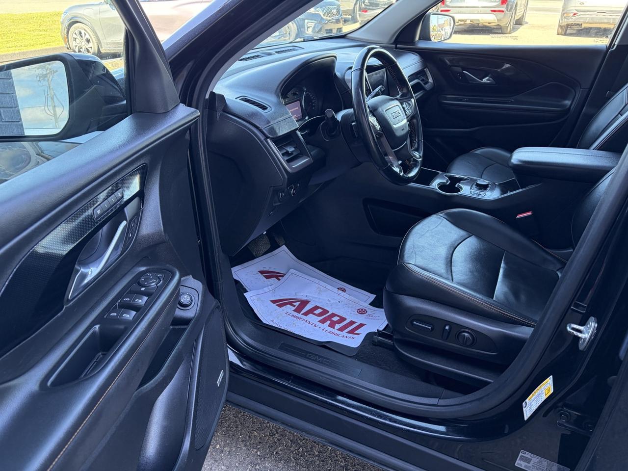 2023 GMC Terrain AT4 AWD - Photo #5