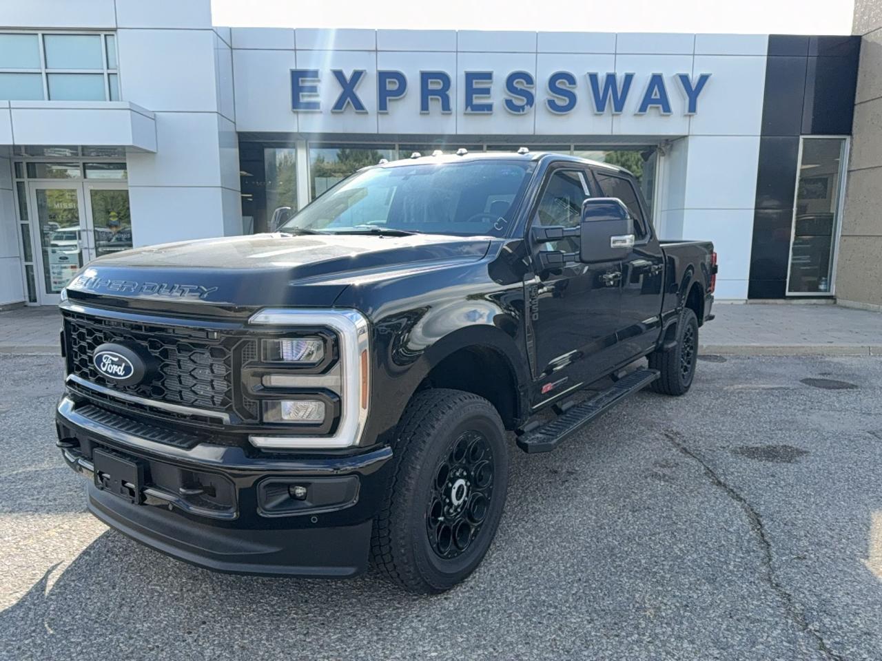 2027 Ford F-250 LARIAT, 6.75'BOX, BLACK PKG, MOONROOF, PREMIUM PKG Photo0