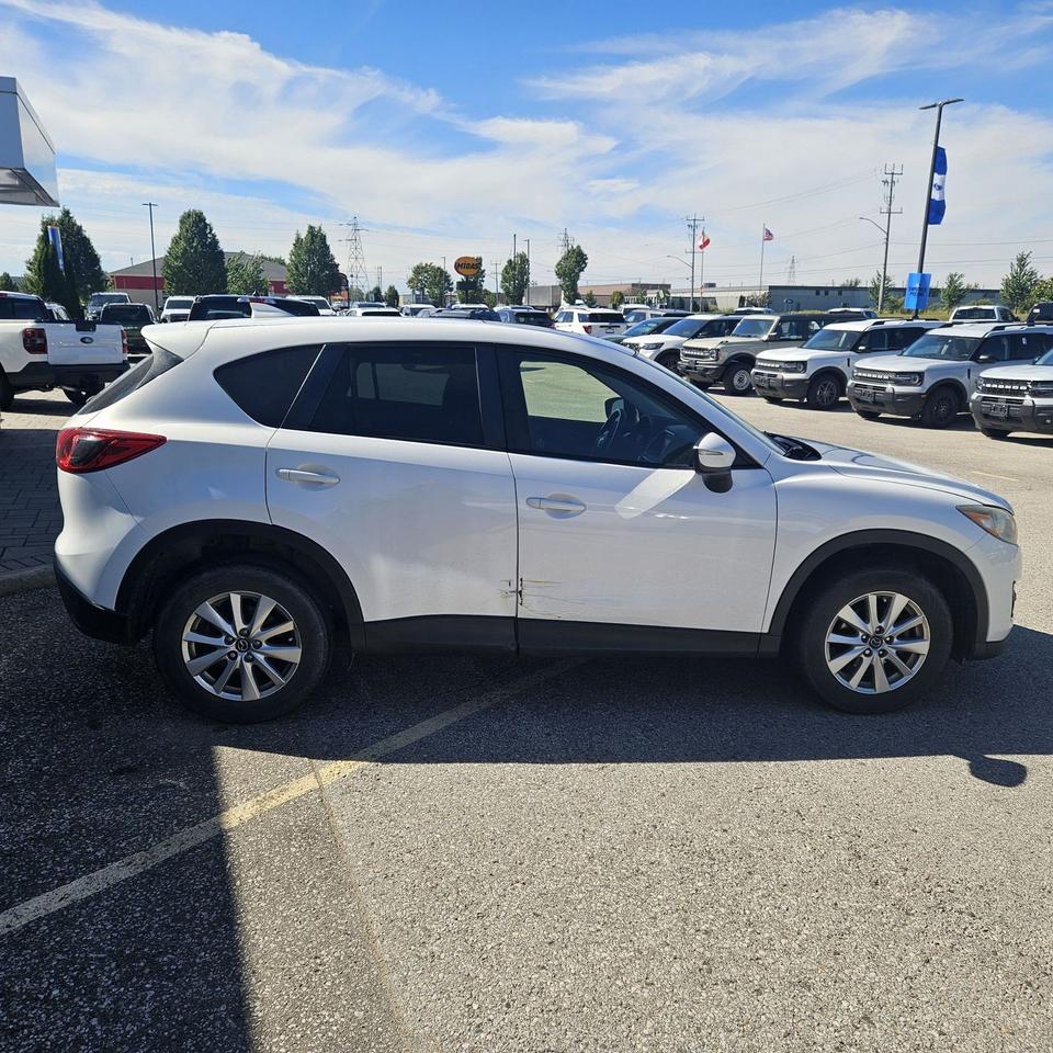 2016 Mazda CX-5 GS, AWD, HEATED SEATS, SUNROOF, 17'S, AS TRADED! Photo3