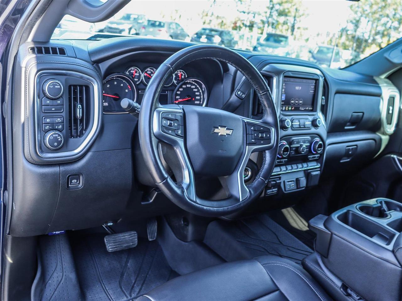 2022 Chevrolet Silverado 2500 LT Crew Cab Photo