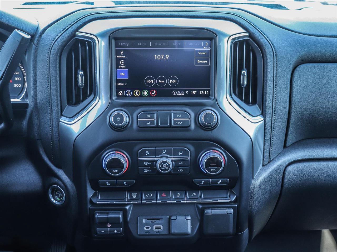2022 Chevrolet Silverado 2500 LT Crew Cab Photo