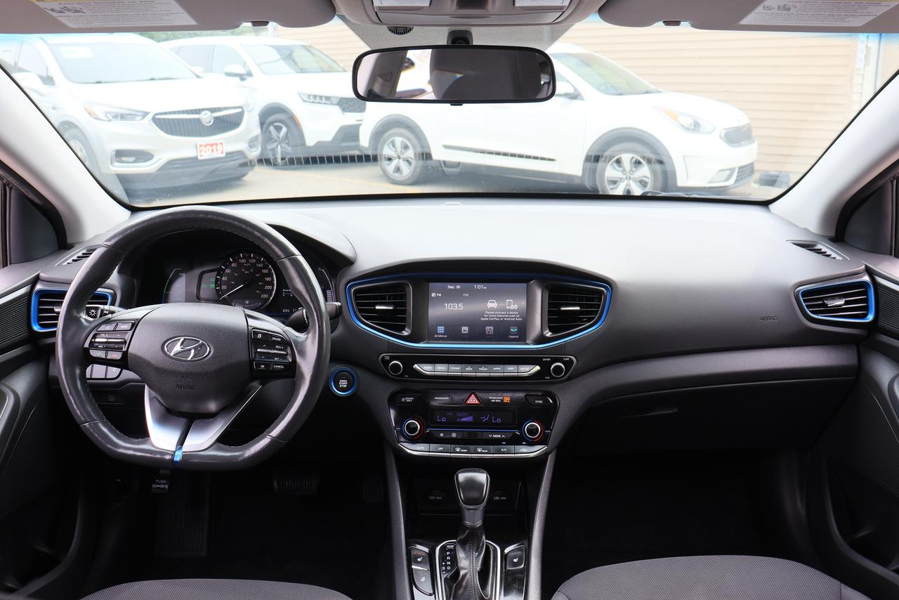 2017 Hyundai IONIQ SE | Hybrid | Sunroof | Cam | CarPlay | Very Clean Photo