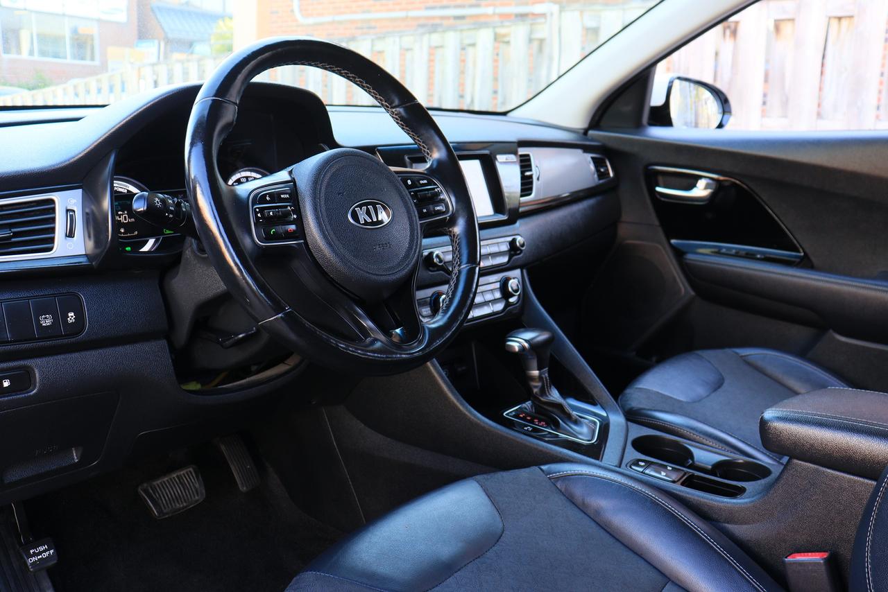 2019 Kia NIRO EX | Hybrid | Leather | Cam | CarPlay | Alloys Photo26