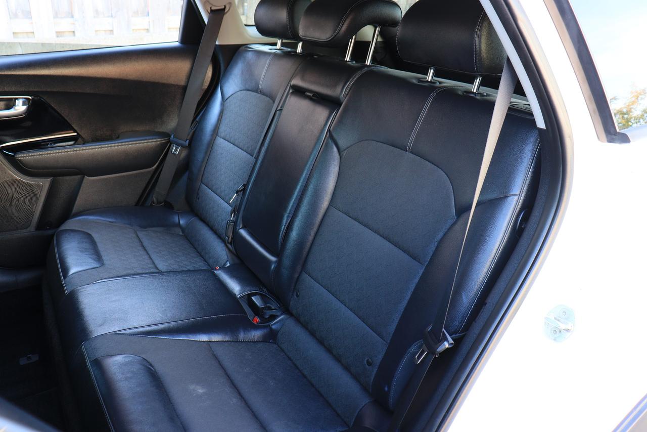 2019 Kia NIRO EX | Hybrid | Leather | Cam | CarPlay | Alloys Photo28