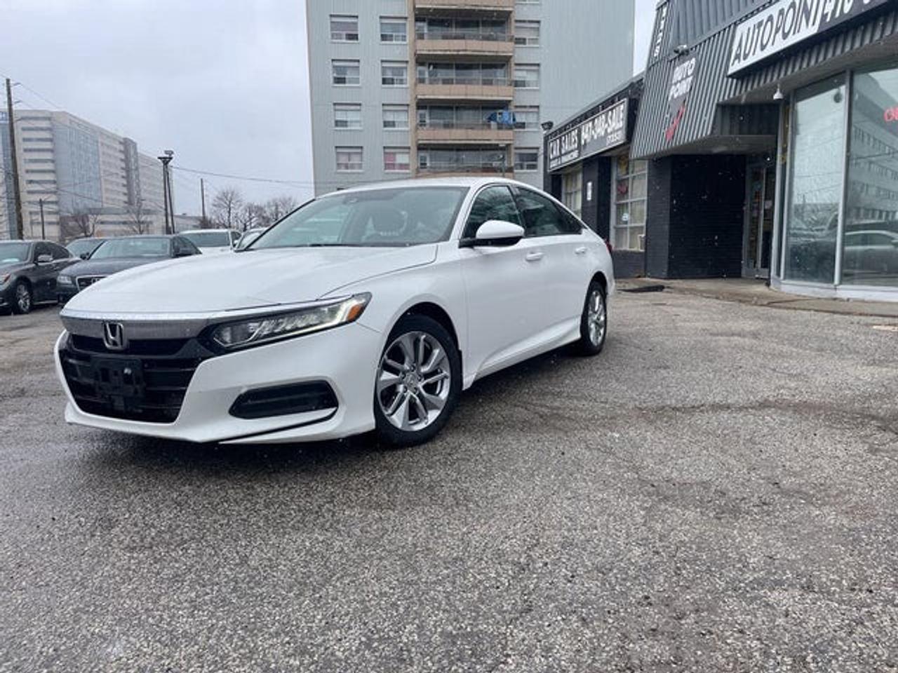 2018 Honda Accord LX Photo0